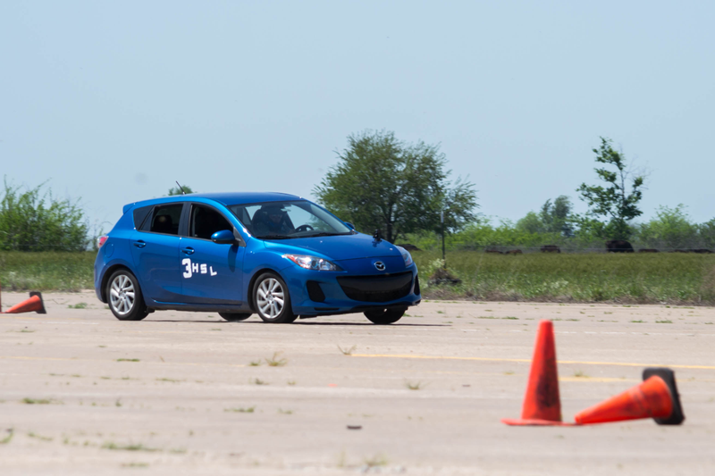 Illustration for article titled Huge Juicy Autocross Photodump